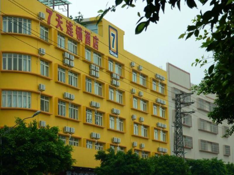 7Days Inn Foshan Shunde Ronggui Xiao Huangpu Exteriér fotografie